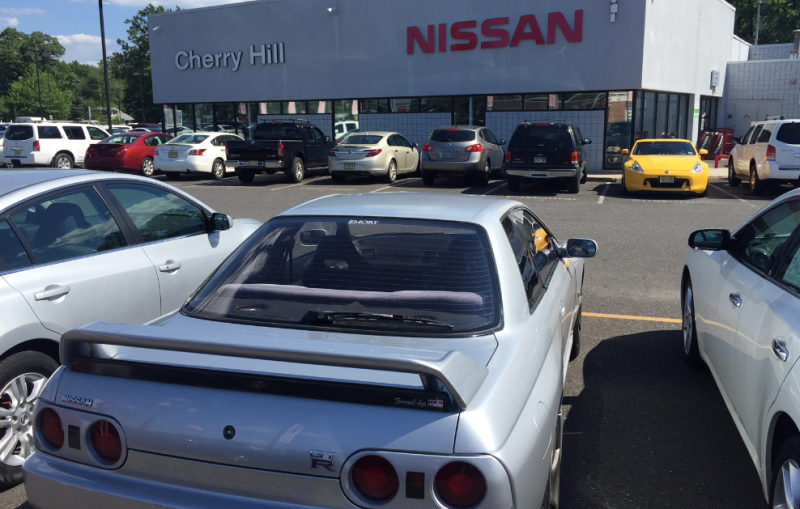 Illustration for article titled My Year In Nissan Skyline, Hummer And Other Car Adventures
